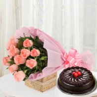 Pink Roses & Chocolate Cake 