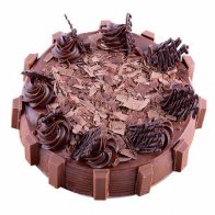KitKat Chocolate Bliss Cake